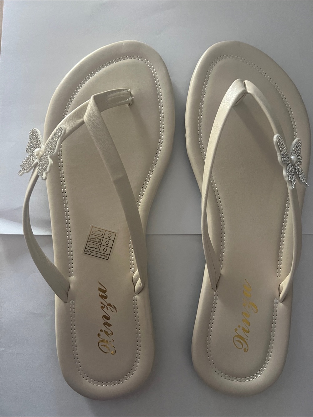 Women's Cream Butterfly Thong Sandals- NWOT- only tried on, never worn